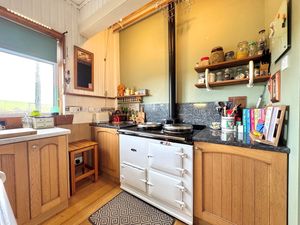 Photo 9- click for photo gallery